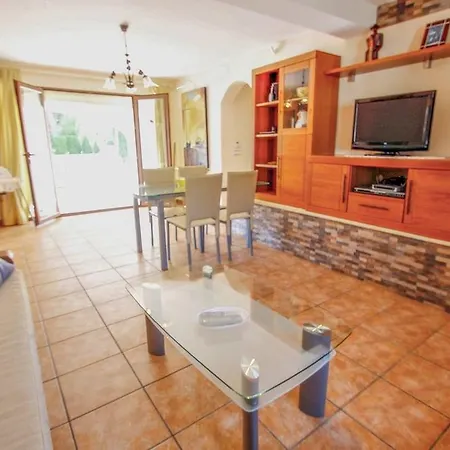 Juanjo - Lovely Detached In