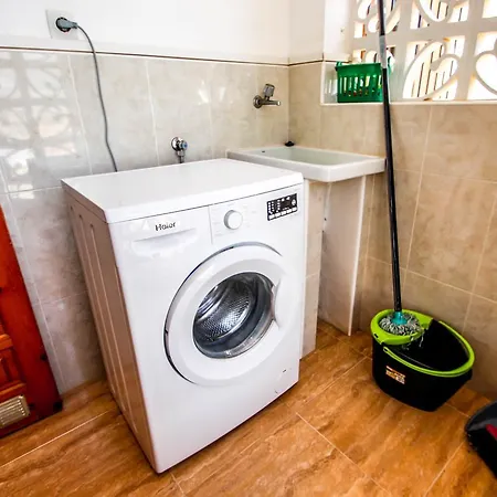 Villa Juanjo - Lovely Detached In